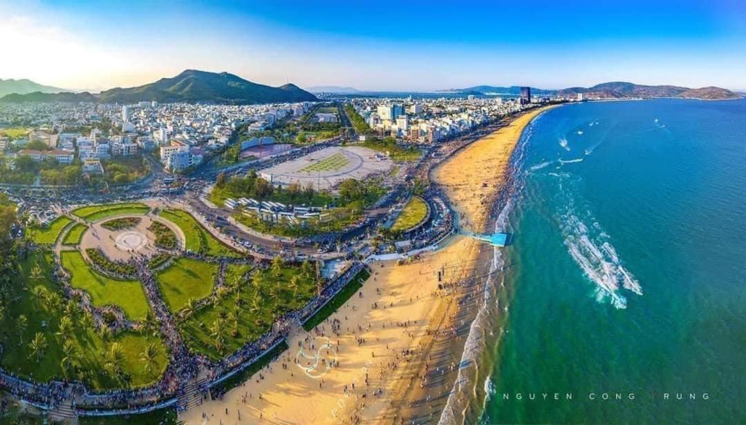 Appartamento Flc Sea Tower Quy Nhon - Charming House Esterno foto